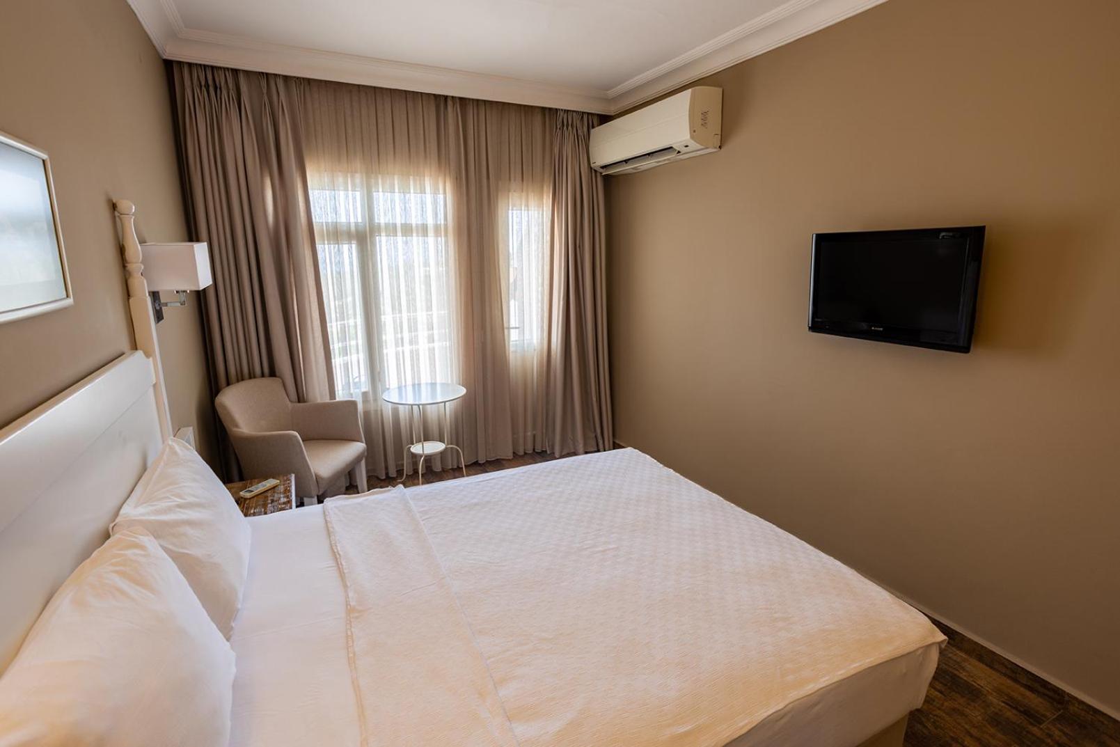 Olbios Marina Resort Hotel Kumkuyu Luaran gambar